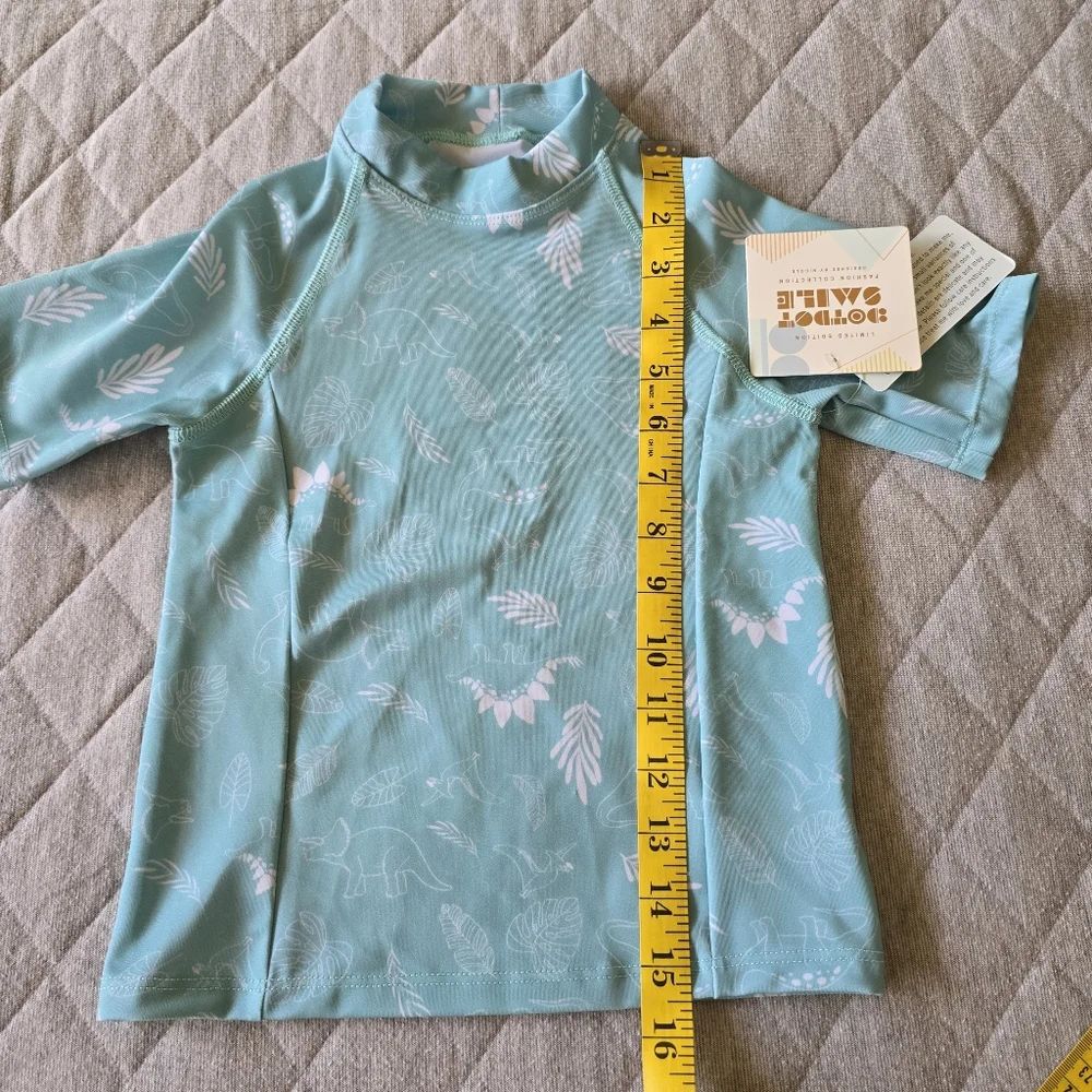 Dot Dot Smile Kids Rashguard Top Size 5/6 NWT